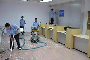 Dọn dẹp văn phòng - Công Ty TNHH Thương Mại Và Dịch Vụ Vệ Sinh Công Nghiệp AGCCLEAN